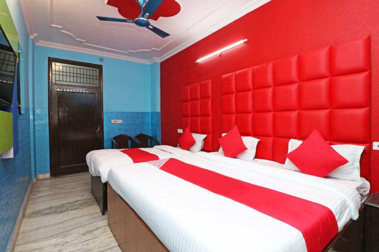Oyo 29304 Hotel Pooja Yamunānagar Esterno foto