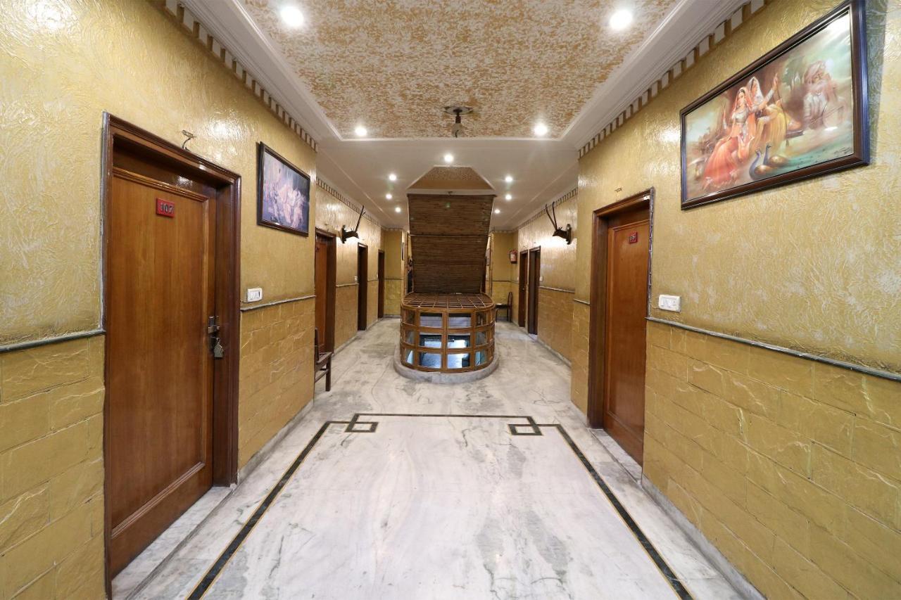 Oyo 29304 Hotel Pooja Yamunānagar Esterno foto